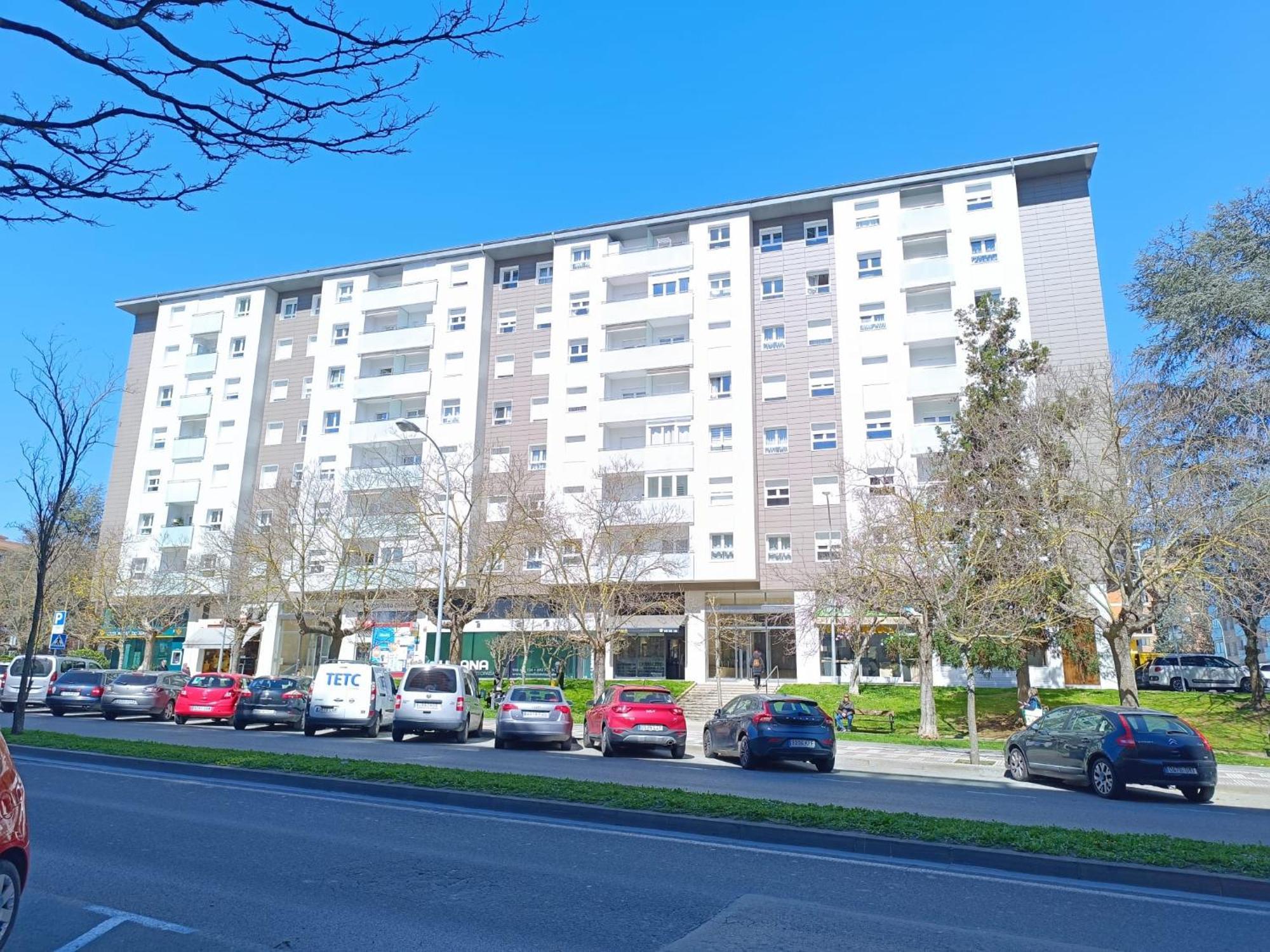 Los Sauces Pamplona Hospitales Universidad Baranain Buitenkant foto